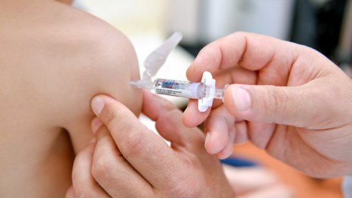 Covid-19: Movimento alerta para quebra acentuada na vacinação contra doenças graves