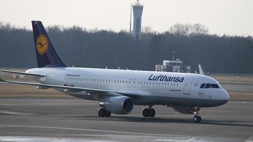 Covid-19: Comissão Europeia exige remédios para aceitar plano de resgate à Lufthansa