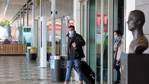 Covid-19: Madeira prevê pagar testes em Lisboa a passageiros que viajem para a região