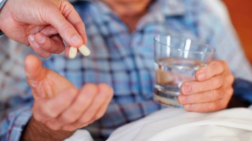 Covid-19: CDS-PP propõe comparticipação social nos medicamentos para idosos