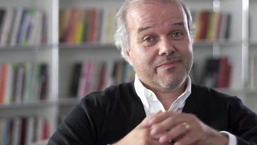 ENTREVISTA: “Temos que assumir que a escola terminou em março”, alerta Eduardo Sá
