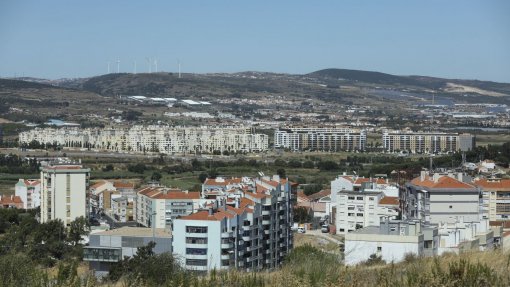 Covid-19: Autarcas de freguesias de Loures dizem que medidas restritivas &quot;pecam por tardias&quot;