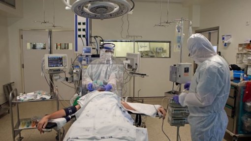 Covid-19: Hospital de Santarém recebe doentes do Amadora-Sintra devido a falta de capacidade