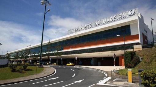 Covid-19: Autoridades identificam caso suspeito no Aeroporto da Madeira