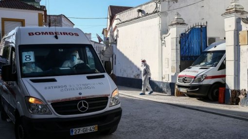 Covid-19: Ministério Público faz “averiguações” sobre surto em Reguengos de Monsaraz