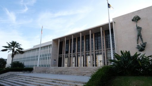 Covid-19: Tribunal dá razão a cidadãos que requereram &#039;habeas corpus&#039; nos Açores