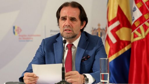 Covid-19: Turismo e recomeço das aulas justificam máscaras na Madeira – Governo Regional