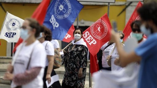Enfermeiros de Santarém reivindicam progressão nas carreiras e reforço de profissionais
