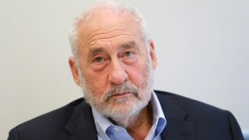 Clima: Mais de 100 economistas reclamam fim da economia do carbono
