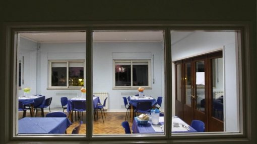Utentes lamentam “morte lenta” do internamento na Unidade de Alcoologia de Lisboa