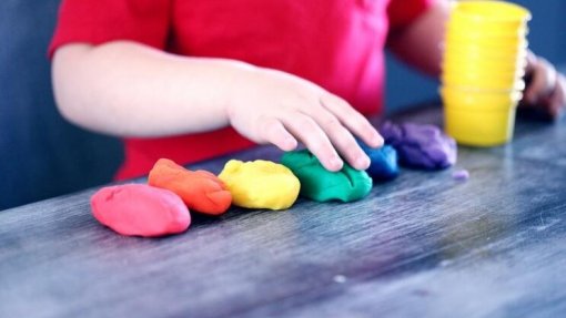 Covid-19: Creche reabre na Sertã após testes negativos a crianças e funcionários