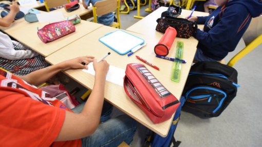 Pais lamentam falta de informação sobre como irá funcionar a escolas dos filhos