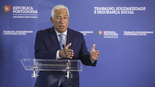 Covid-19: Costa quer desempregados do turismo reconvertidos para o setor social