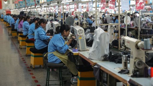 Atividade manufatureira da China cresce em agosto pelo sexto mês consecutivo