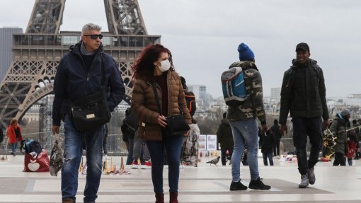 Covid-19: França regista quase 5.000 novos casos