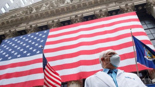 Covid-19: Estados Unidos com mais 259 mortos e 24.781 novos casos