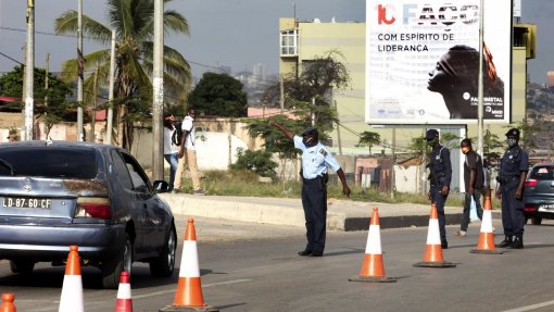 Covid-19: Estrangeiros que trabalham em Angola vão cumprir quarentena em casa