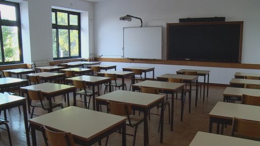 Covid-19: Sindicato mantém greve para os primeiros dias de aulas