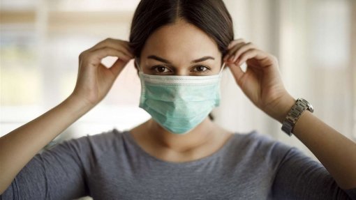 Covid-19: Máscaras aumentam proteção mas não são milagrosas - DGS