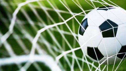 Covid-19: Secretário de Estado da Saúde diz que “futebol não pode dar sinais contrários”
