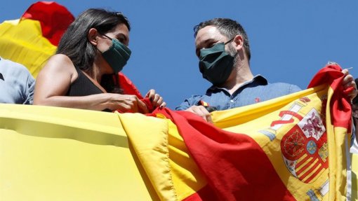 Covid-19: Espanha regista desde sexta-feira 27.404 novos casos e 101 mortes
