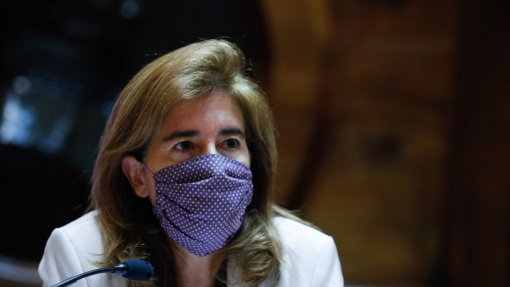 Covid19: Governo cria linha telefónica disponível 24 horas para apoio a lares