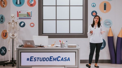 Pais dão boa classificação a trabalho dos professores - inquérito