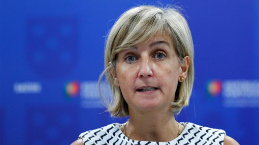 Covid-19: Indicadores inspiram preocupação em relação à pressão no SNS - ministra