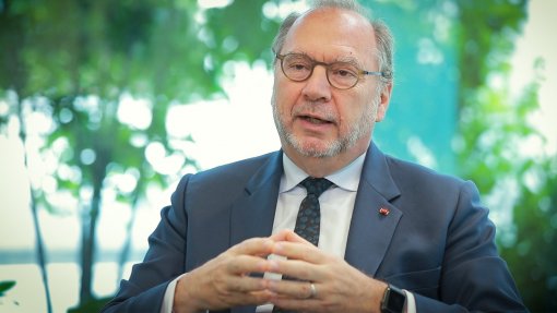 Covid-19: Europa tem lições a aprender com África - virologista