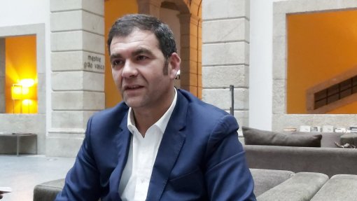 PSD de Viseu responsabiliza Governo por “episódios de ineficiência” no hospital