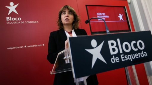 Covid-19: BE a favor da máscara obrigatória na rua, vota contra a aplicação