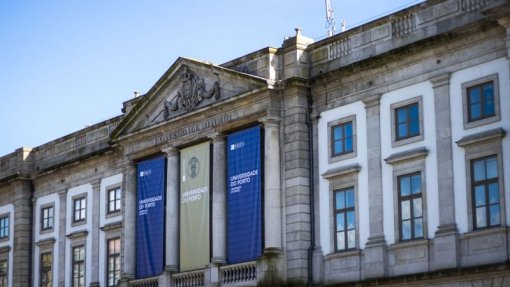 Covid-19: Sobe para 145 o número de estudantes de Erasmus infetados no Porto