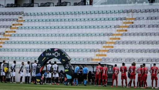 Covid-19: DGS revê autorização para presença de público em eventos desportivos