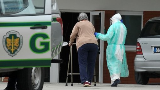 Covid-19: Lar em Caminha regista terceira morte e reduz para 16 o número de infetados