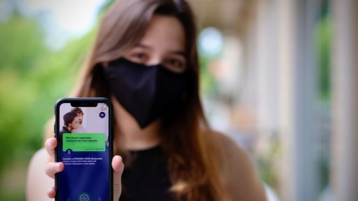 Covid-19: Aplicação &#039;Stayaway Covid&#039; com mais de dois milhões de utilizadores