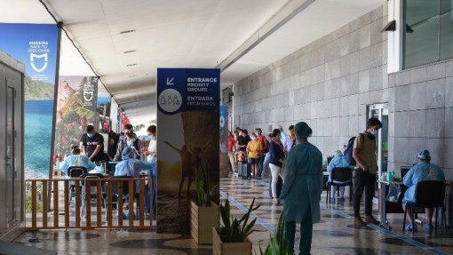 Covid-19: Madeira realiza 2.000 testes por dia e já processou 138.671 amostras desde março