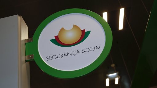 Segurança Social &quot;não tem problema de sustentabilidade&quot; - Paulo Pedroso
