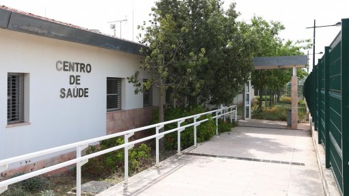 Covid-19: Centro de Saúde de Borba encerra devido a infeção de profissional