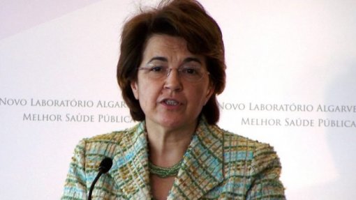 Covid-19: Setores social e privado podem ser envolvidos - antiga ministra da Saúde Ana Jorge