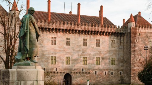 Covid-19: Casos subiram 25,9% em Guimarães, 17% em Famalicão e 12,6% em Braga