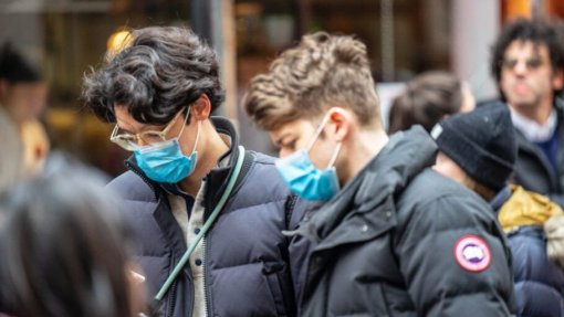 Covid-19: ECDC defende confinamento só em último recurso e escolas abertas na Europa