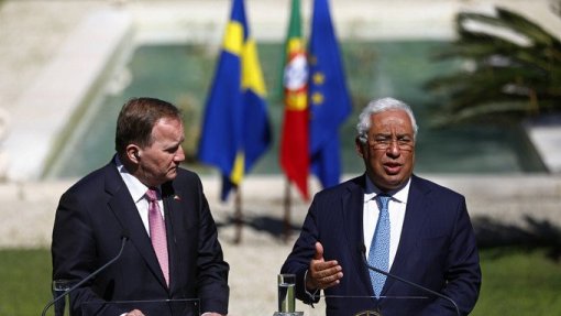 Covid-19: Distribuição de vacinas será simultânea e em função da população de cada país – Costa