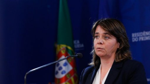 Covid-19: BE afasta para já estado de emergência e defende requisição civil na saúde