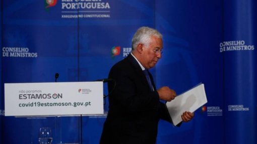 Covid-19: Costa admite que consenso para medidas mais duras é cada vez mais difícil