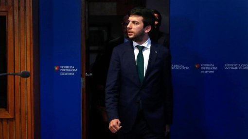 Covid-19: CDS disponível para votar a favor de estado de emergência “minimalista”