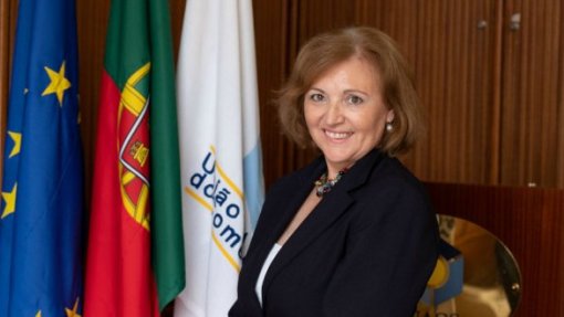 Covid-19: Comércio e serviços aplaudem Apoiar.pt, mas reclamam novo ‘lay-off’ simplificado