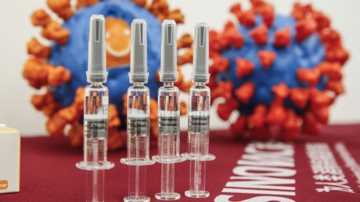 Covid-19: Brasil mantém paralisação dos testes da Coronavac após relato de suicídio
