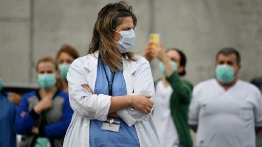 Covid-19: Enfermeiros denunciam “cortina de fumo” sobre transferências de doentes do Norte