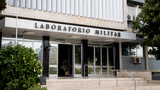Aprovado diploma para criar Laboratório Nacional do Medicamento que mantém tutela militar