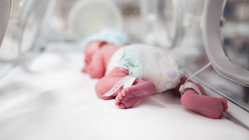 Gaia assinala Dia da Prematuridade e cria cantinho de amamentação no hospital